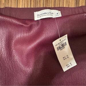 Abercrombie Deep Red Leather Scarlett Mini Skort - Medium